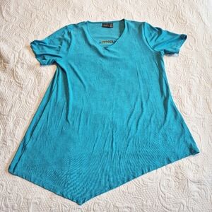 Travelers by Chico's size 2 or Large Teal asymetric short sleeve shirt EUC